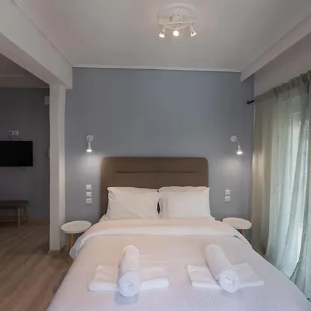 όμορφο στούντιο στο κέντρο της πόλης. Apartamento *