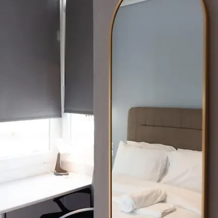 όμορφο στούντιο στο κέντρο της πόλης. Apartment Larissa
