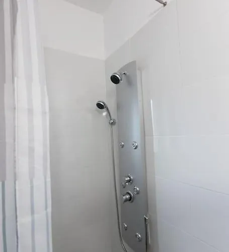 όμορφο στούντιο στο κέντρο της πόλης. * Λάρισα